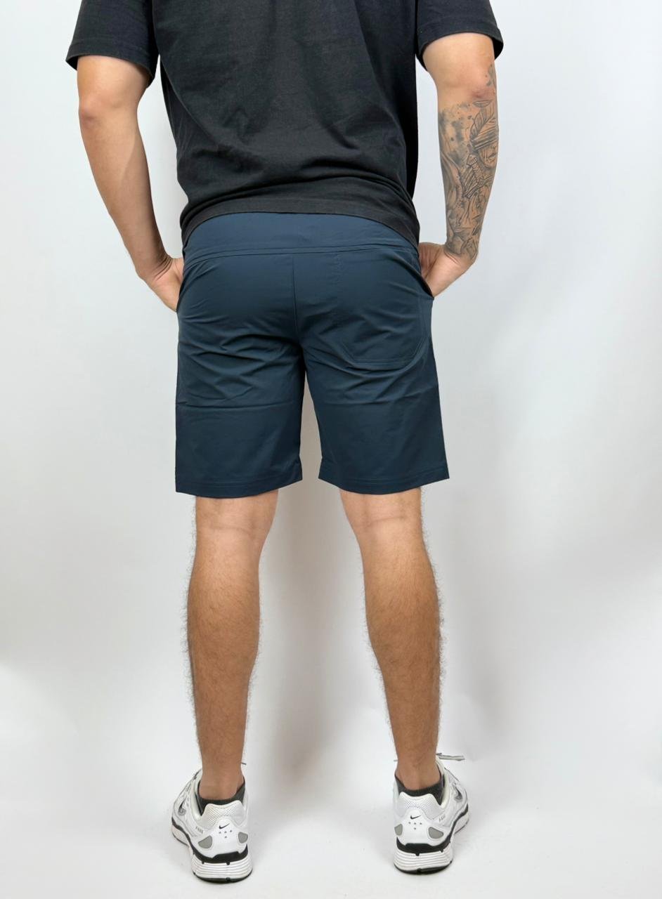 SHORT LISO CON ELÁSTICO EN LA CINTURA BLOCK - Imagen 16