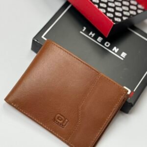 BILLETERA DE CUERO CAFÉ HORIZONTAL THE ONE