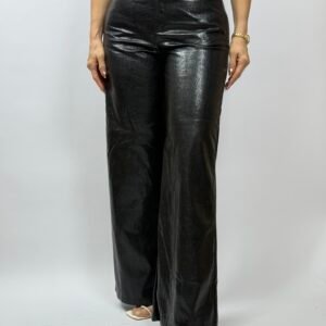 PANTALÓN TIPO CUERINA CON FAJA CRETA