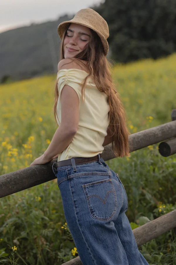 BLUSA ASIMÉTRICA AMARILLA IF SHE LOVES - Imagen 5