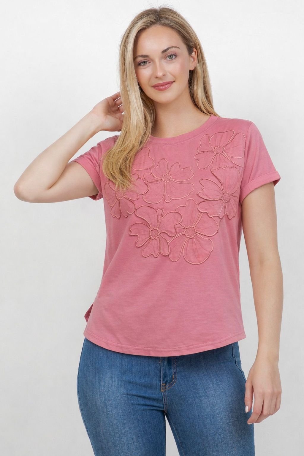 BLUSA CON FLORES EN EFECTO 3D TABA