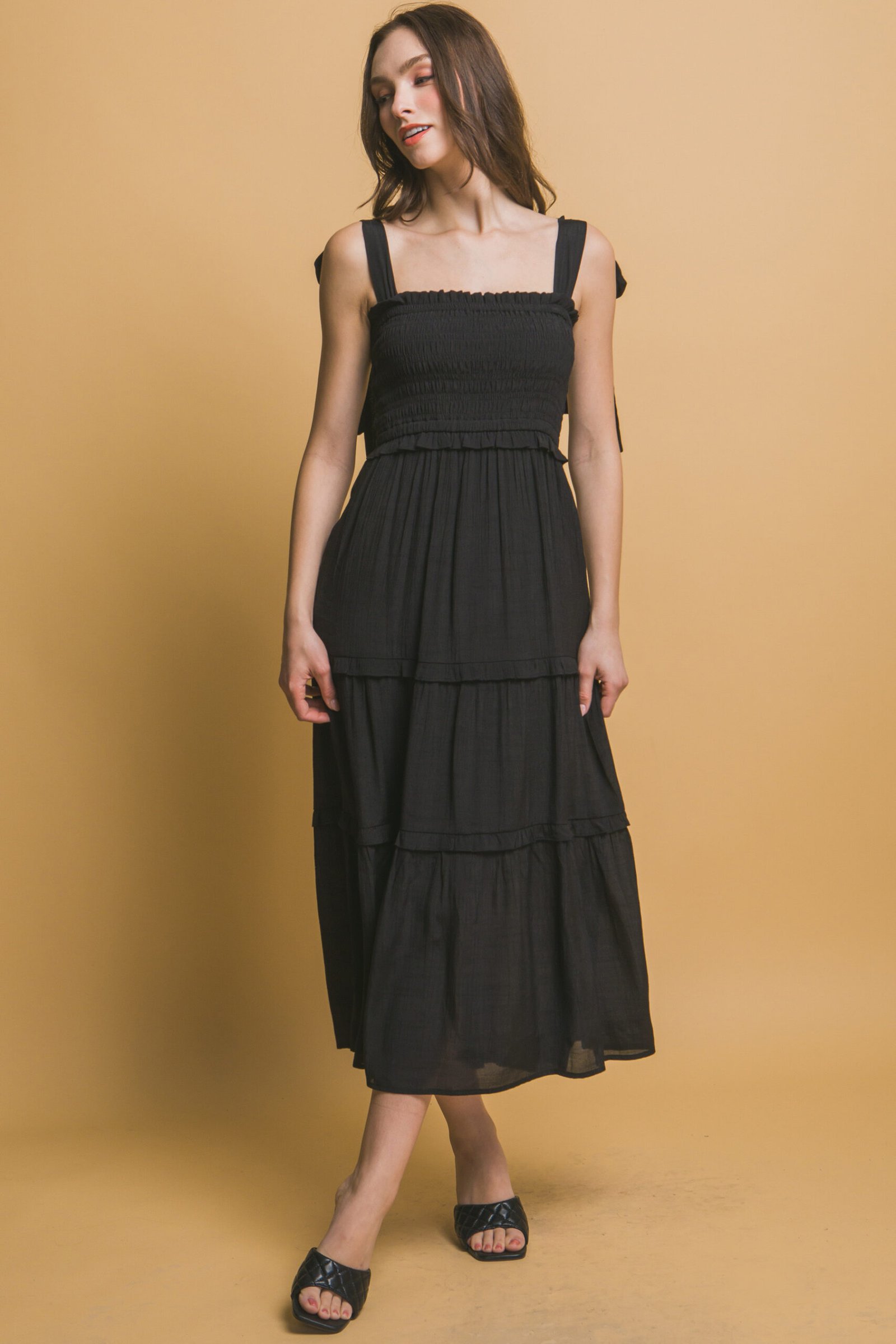 VESTIDO NEGRO DE TIRANTES GRUESOS LOVE TREE