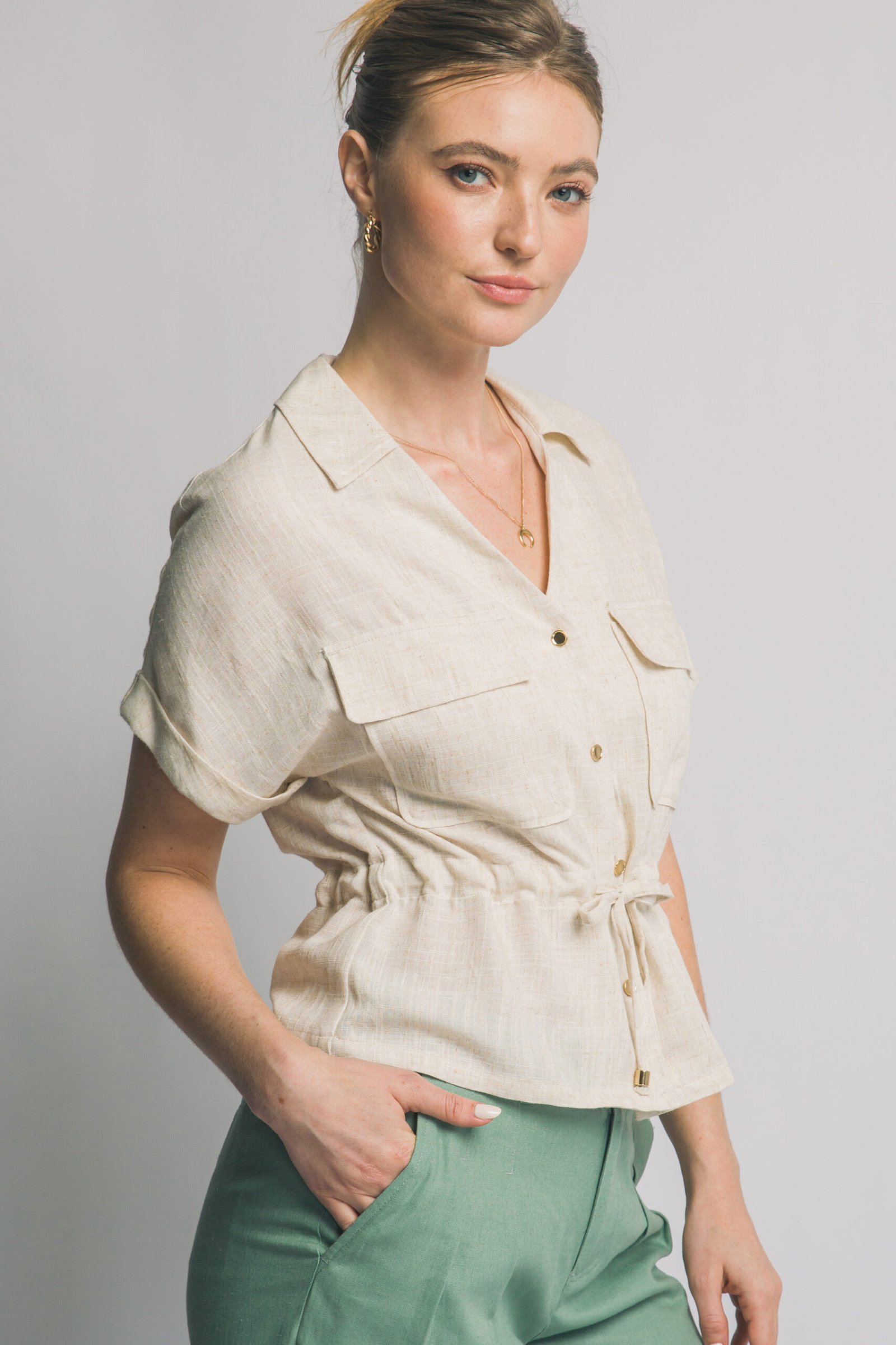 BLUSA CON BOTONES Y ELÁSTICO EN CINTURA LOVE TREE - Imagen 9