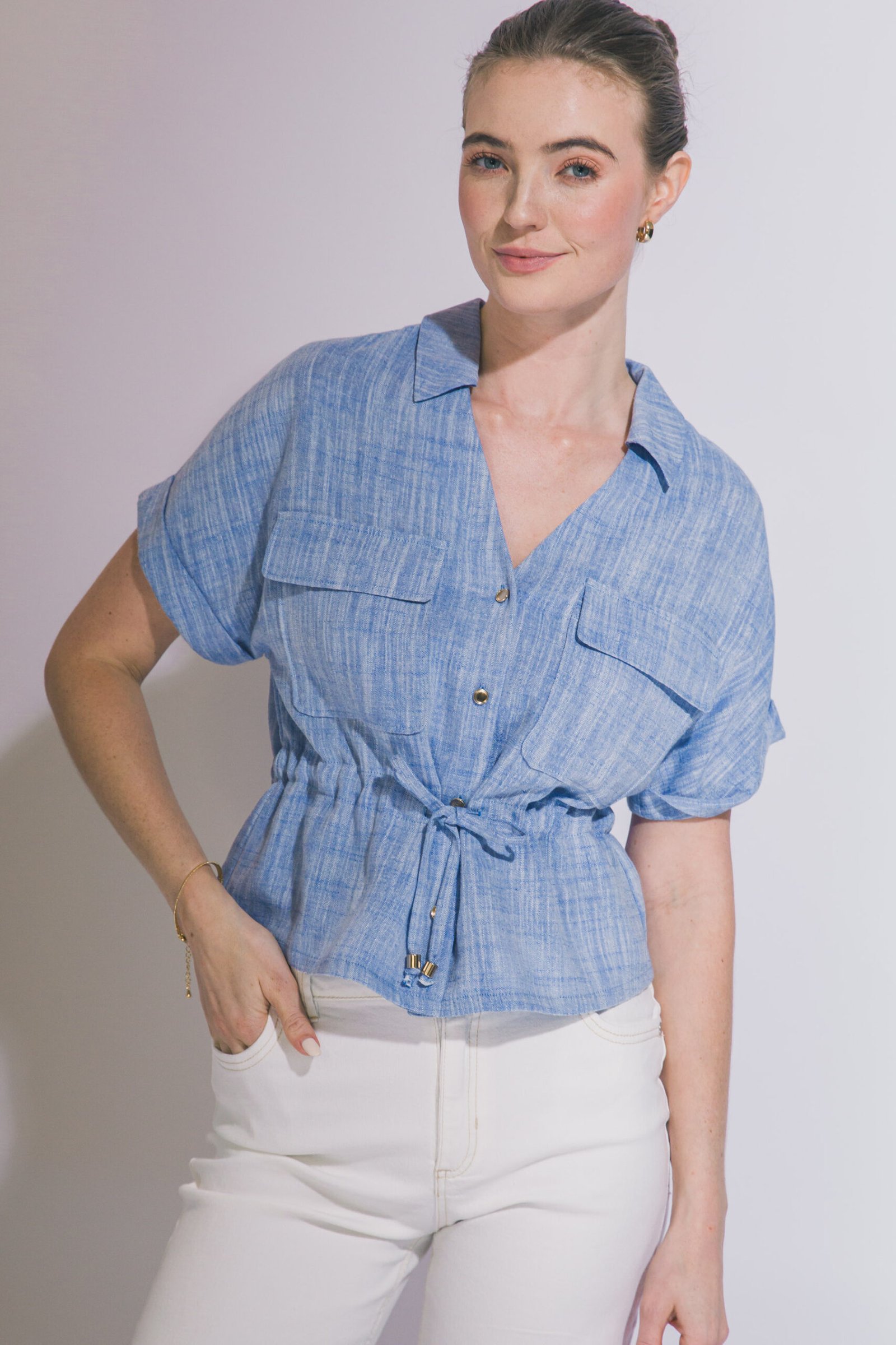 BLUSA CON BOTONES Y ELÁSTICO EN CINTURA LOVE TREE - Imagen 4