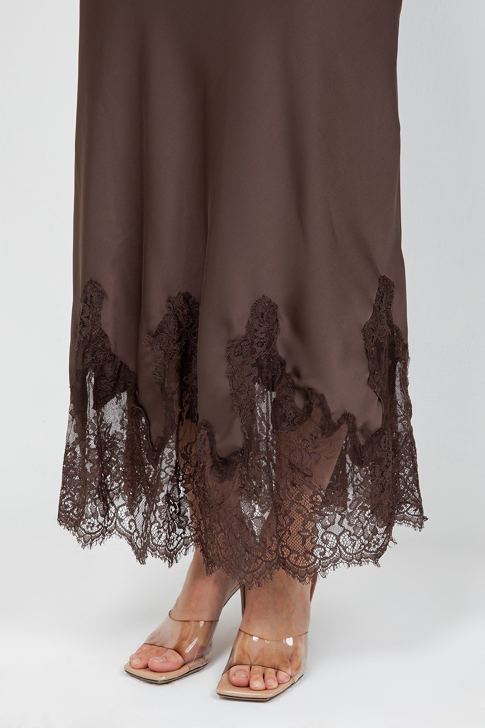 FALDA LARGA DE SATIN CON ENCAJE TABA - Imagen 2