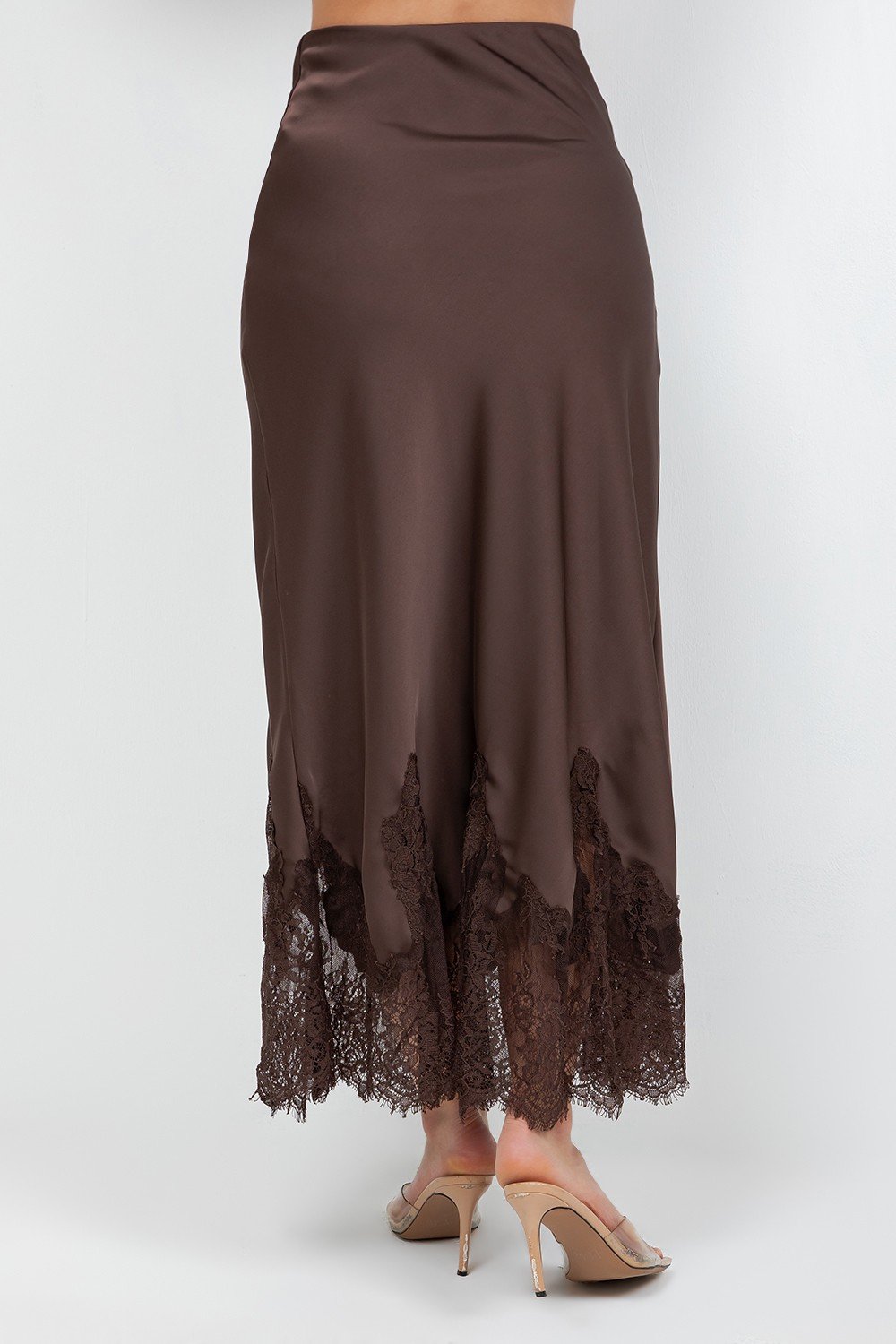 FALDA LARGA DE SATIN CON ENCAJE TABA - Imagen 4