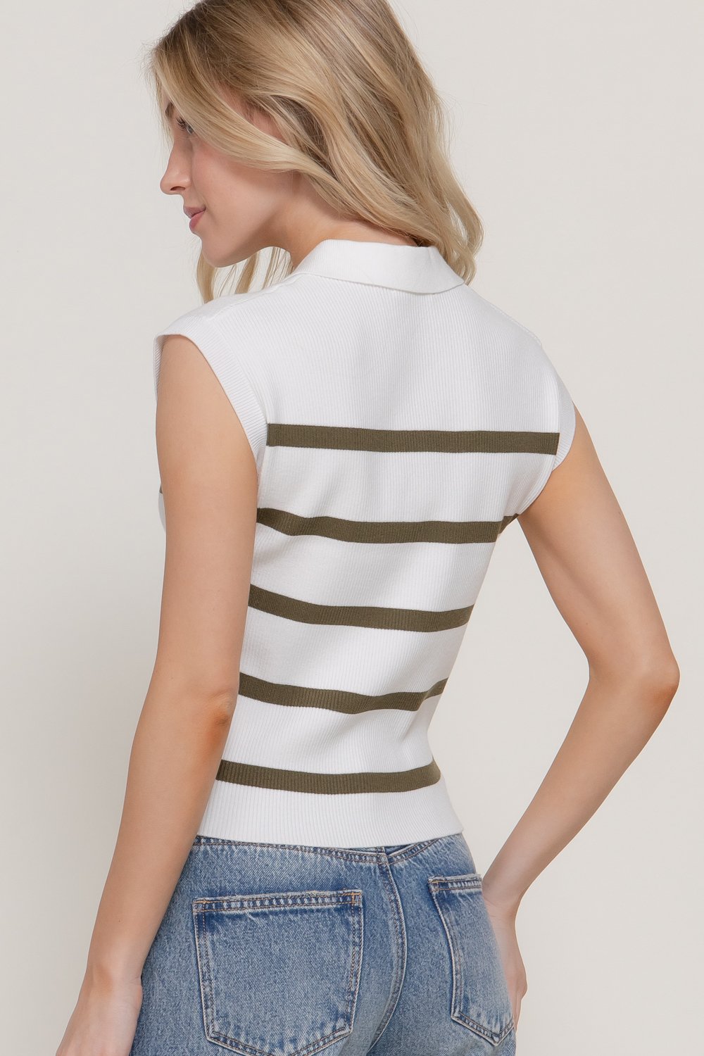 BLUSA DE RAYAS CON CUELLO ACTIVE - Imagen 7